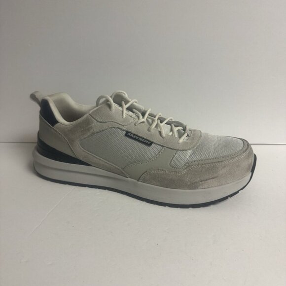 Athletic_Shoes